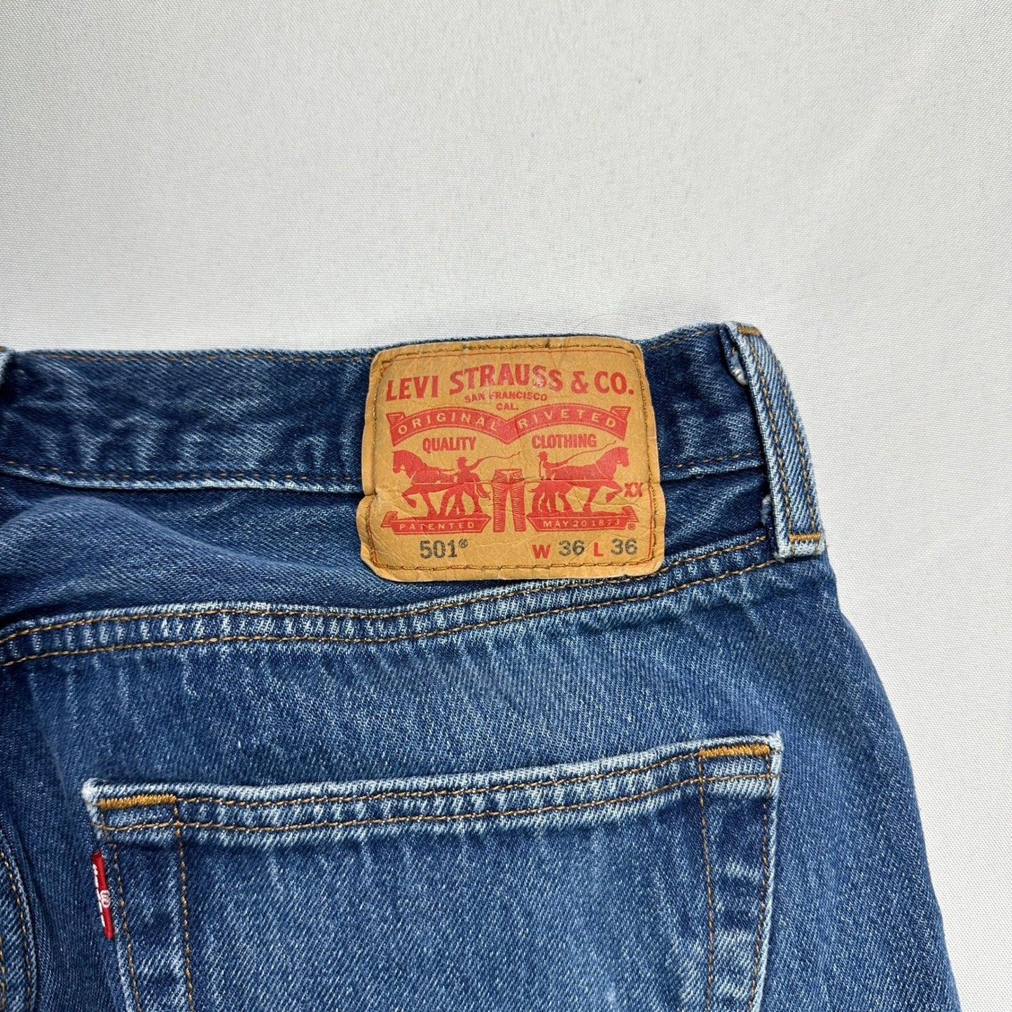 Levis 501 Original Fit Mens Blue Distressed Straight Leg Jeans W36 L36 501-0115