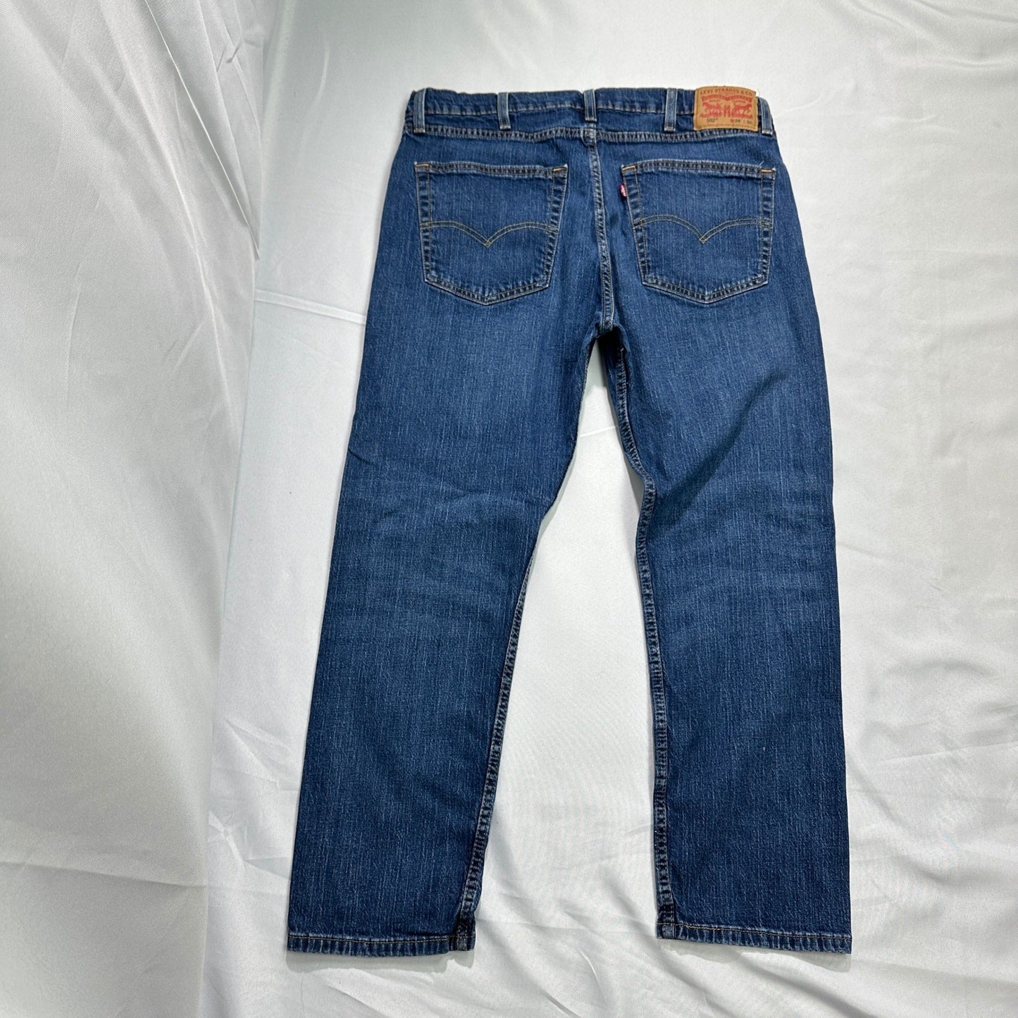 Levi Strauss 502 Regular Taper Mens Jeans Blue Medium Wash W38 L30 Denim Pants
