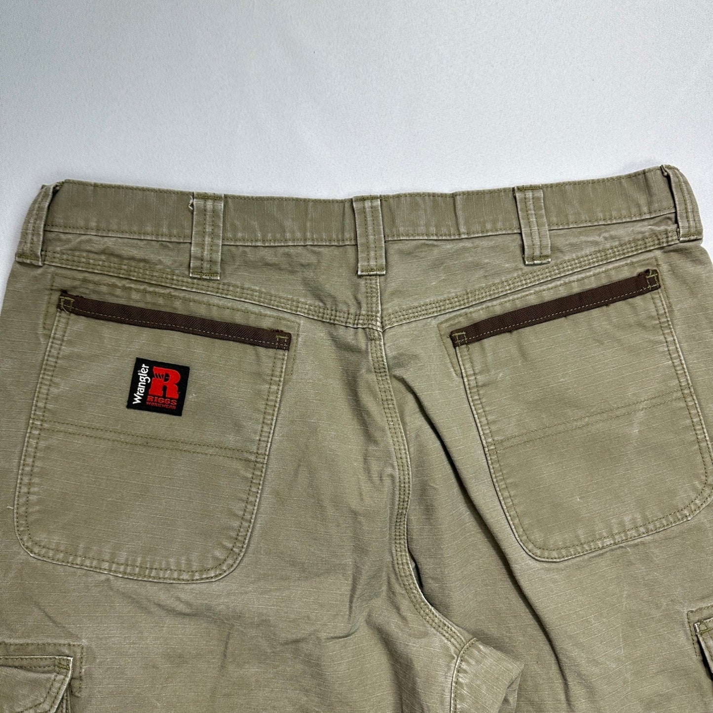 Wrangler Riggs Workwear Cargo Pants Mens 40x30 Green Utility Ripstop Rugged