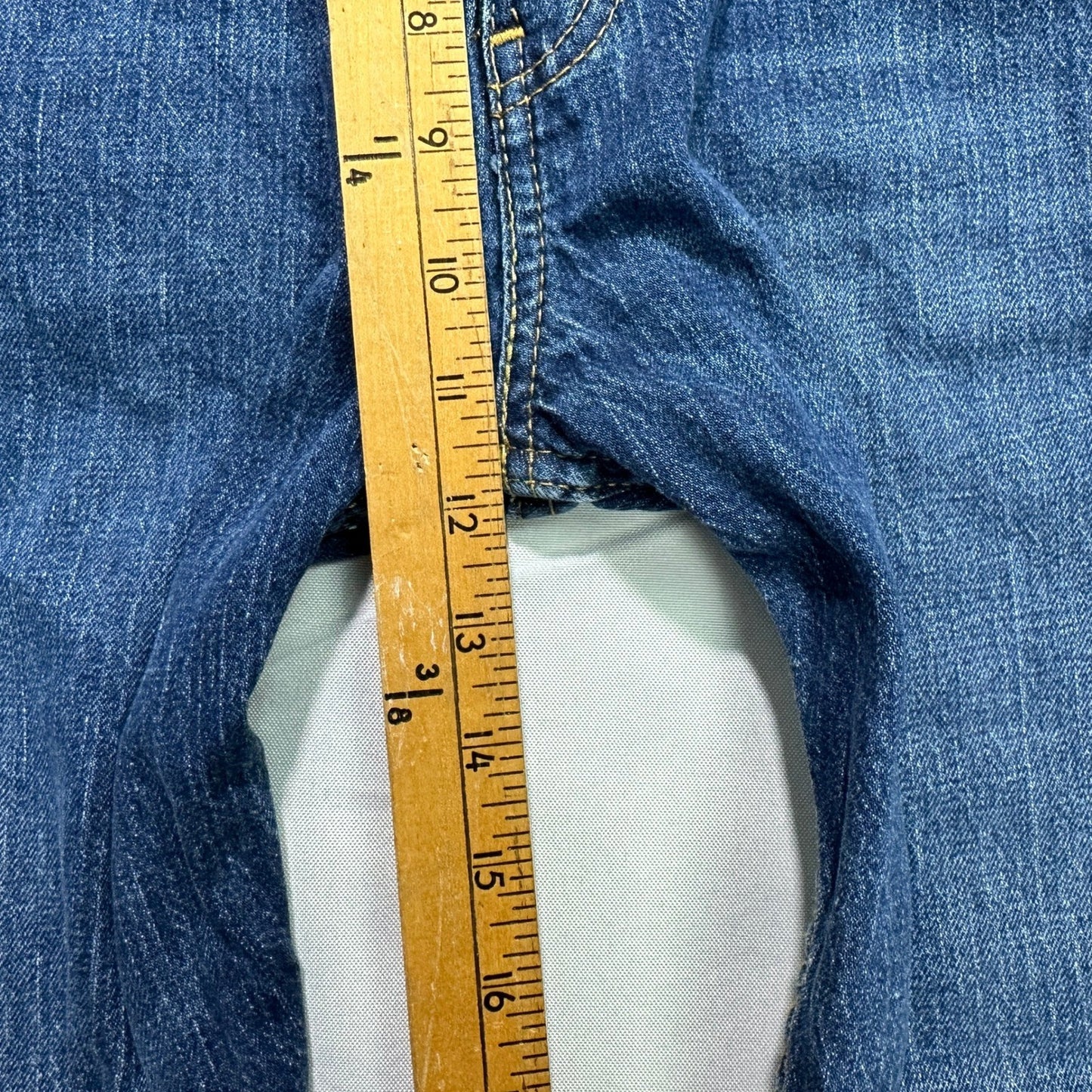Levi Strauss 502 Regular Taper Mens Jeans Blue Medium Wash W38 L30 Denim Pants