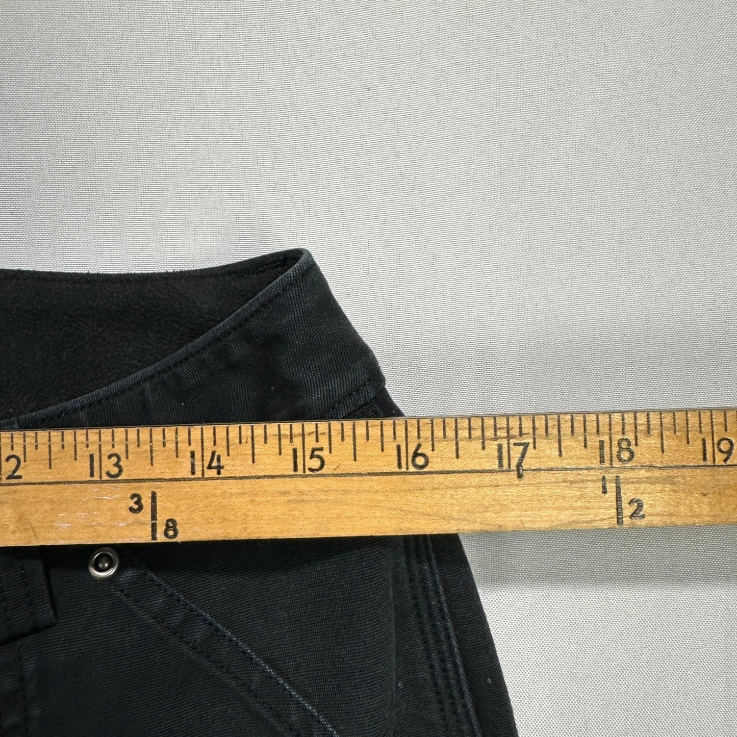 Duluth Trading Co Womens 8x33 Black Fleece Lined Cargo Pants Stretch Bootcut
