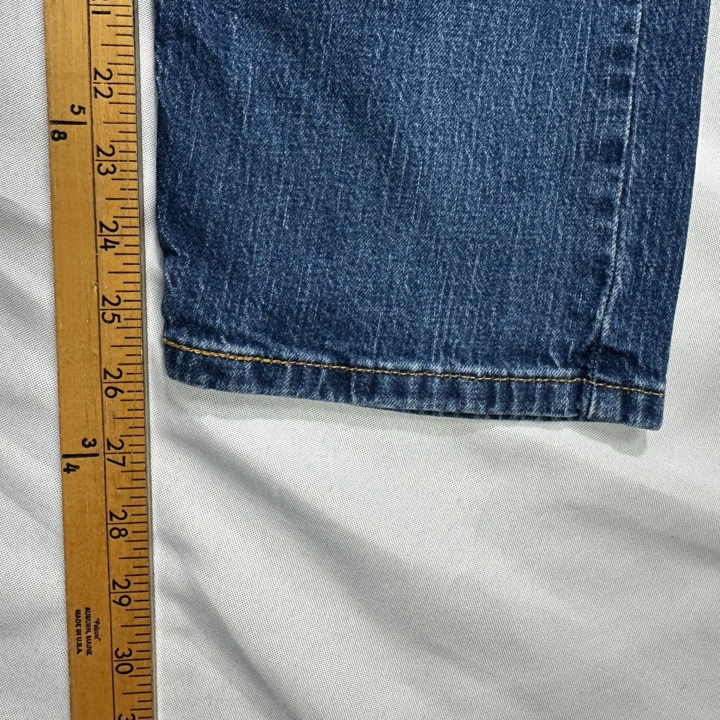 Levi Strauss 502 Regular Taper Mens Jeans Blue Medium Wash W38 L30 Denim Pants